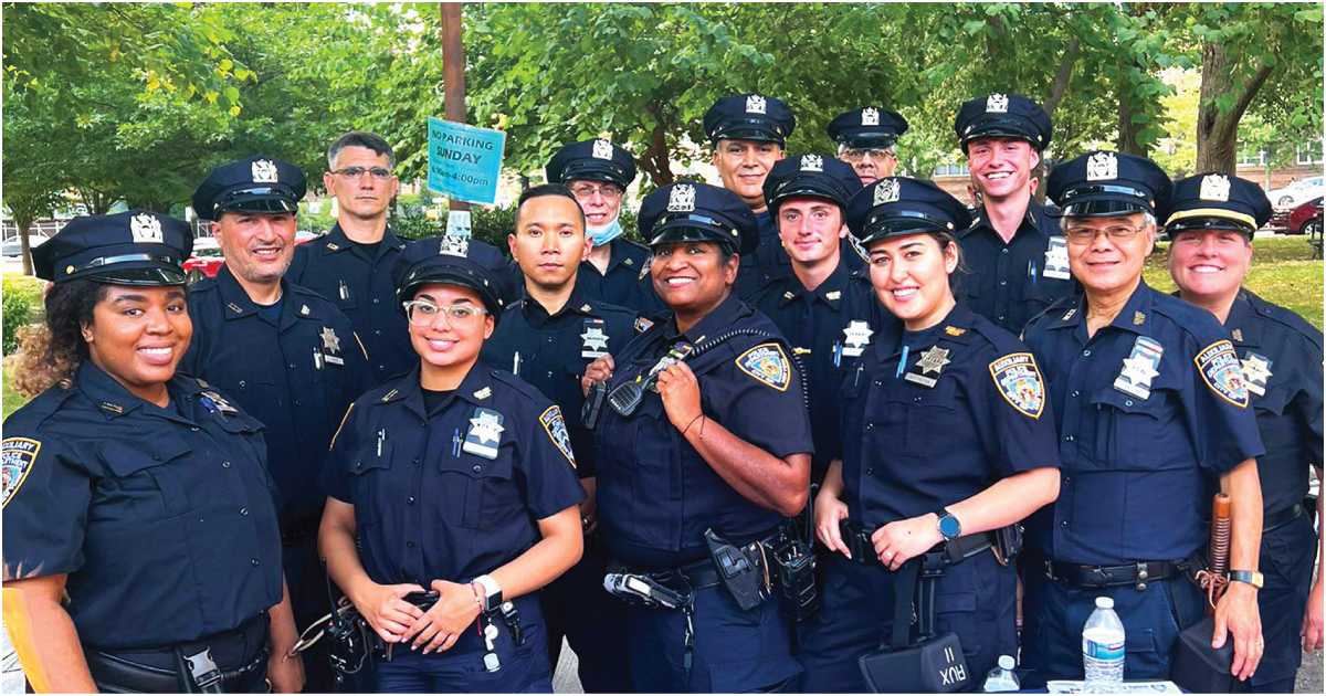 নিউ ইয়র্ক সিটি পুলিশ ডিপার্টমেন্টে অক্সিলারি হিসেবে কাজ করেন চার হাজার ব্যক্তি। ছবি: এনওয়াইপিডি